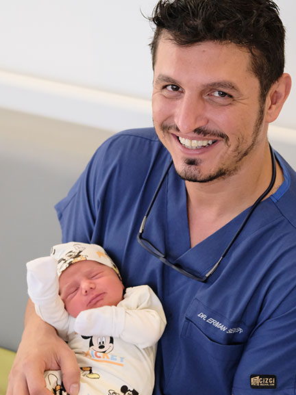Kıbrıs tüp bebek doktoru Erman Sever